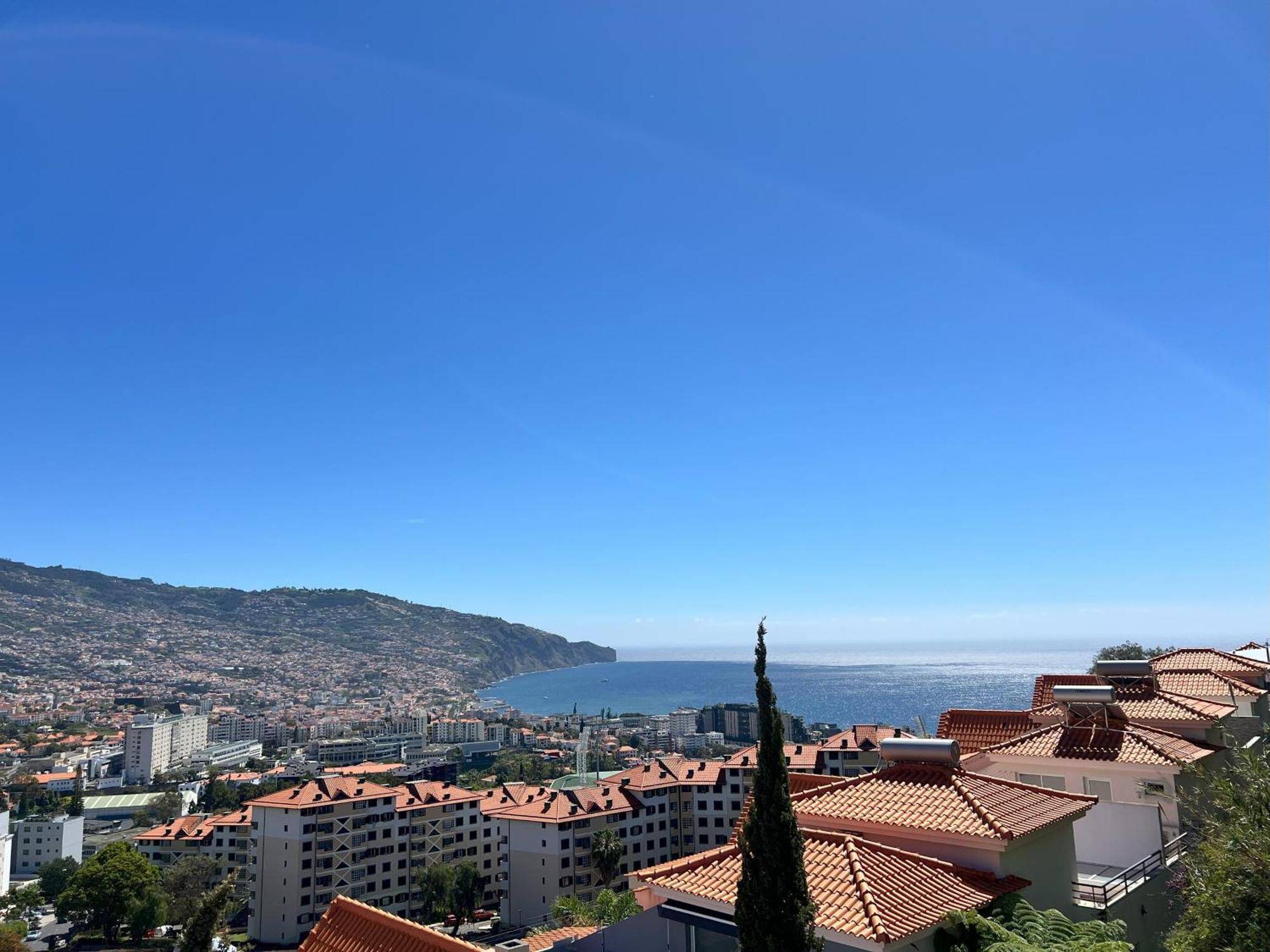 Sun Hills Panoramic Views Vakantiehuis Funchal (Madeira)