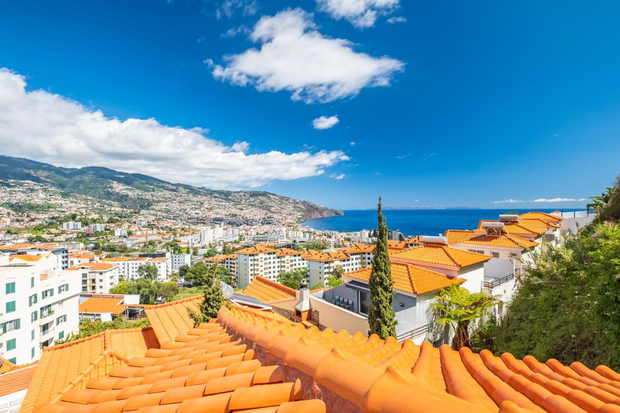 Sun Hills Panoramic Views Casa de Férias Funchal (Madeira)